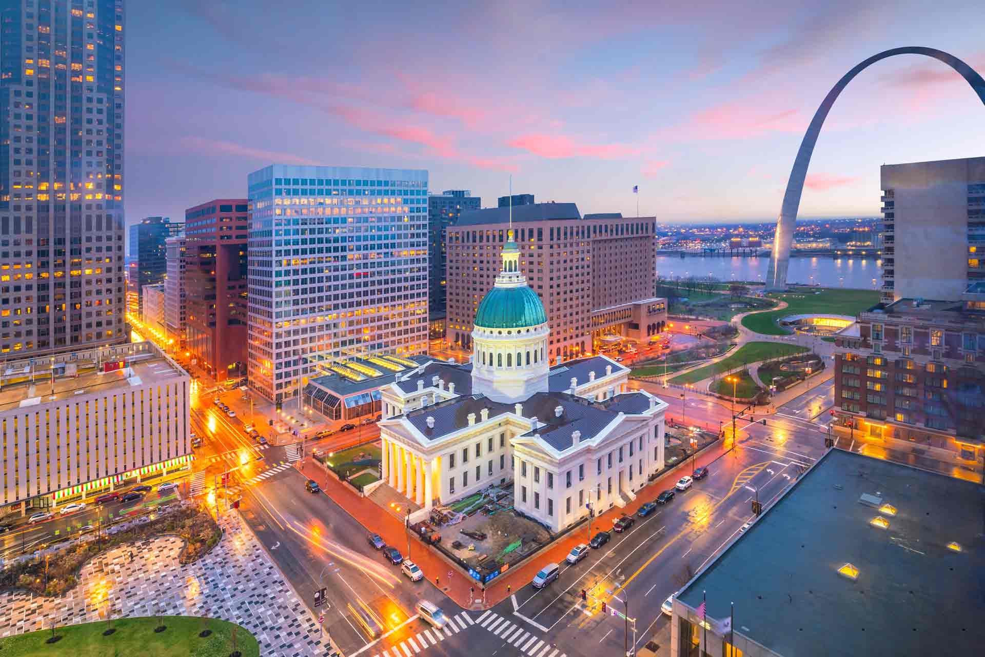 r297-st-louis-skylinebg.jpg